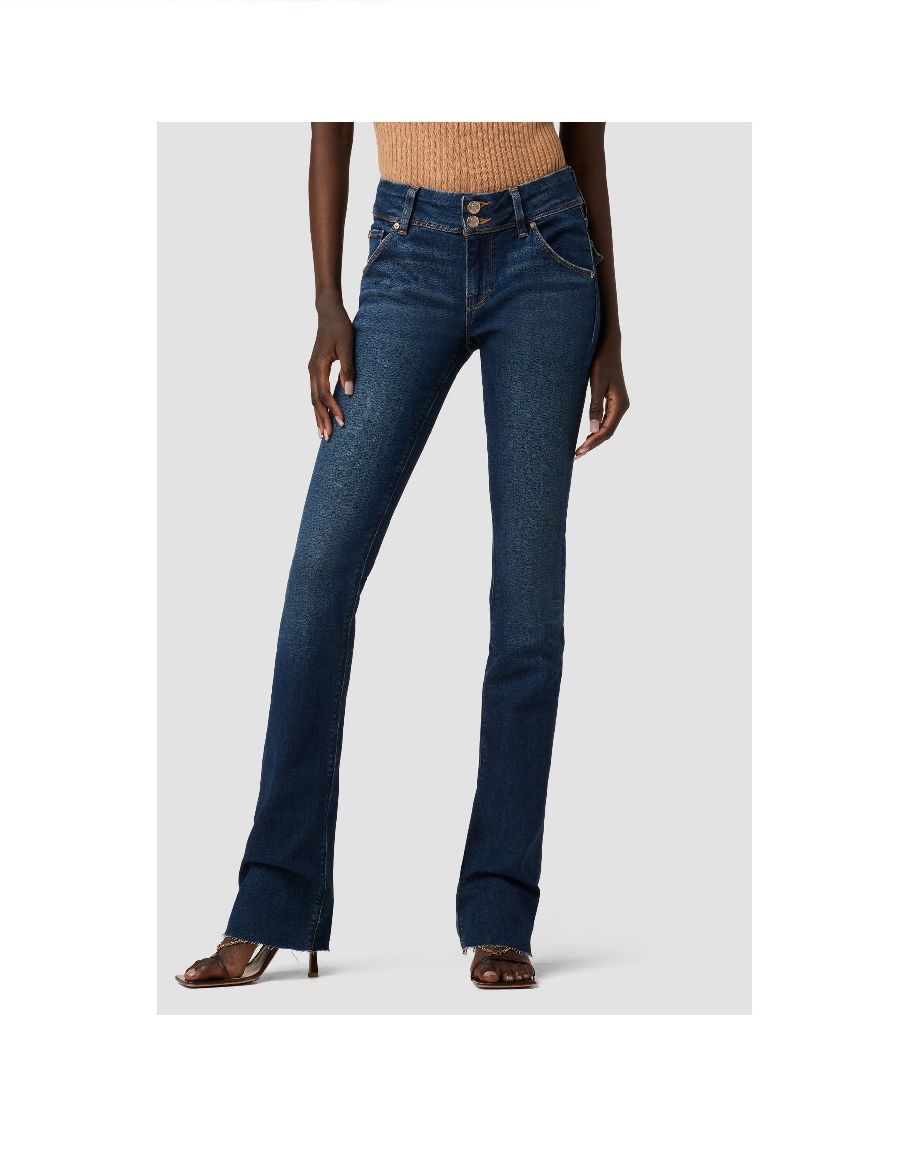 Beth Mid-Rise Baby Bootcut Jean in Majesty